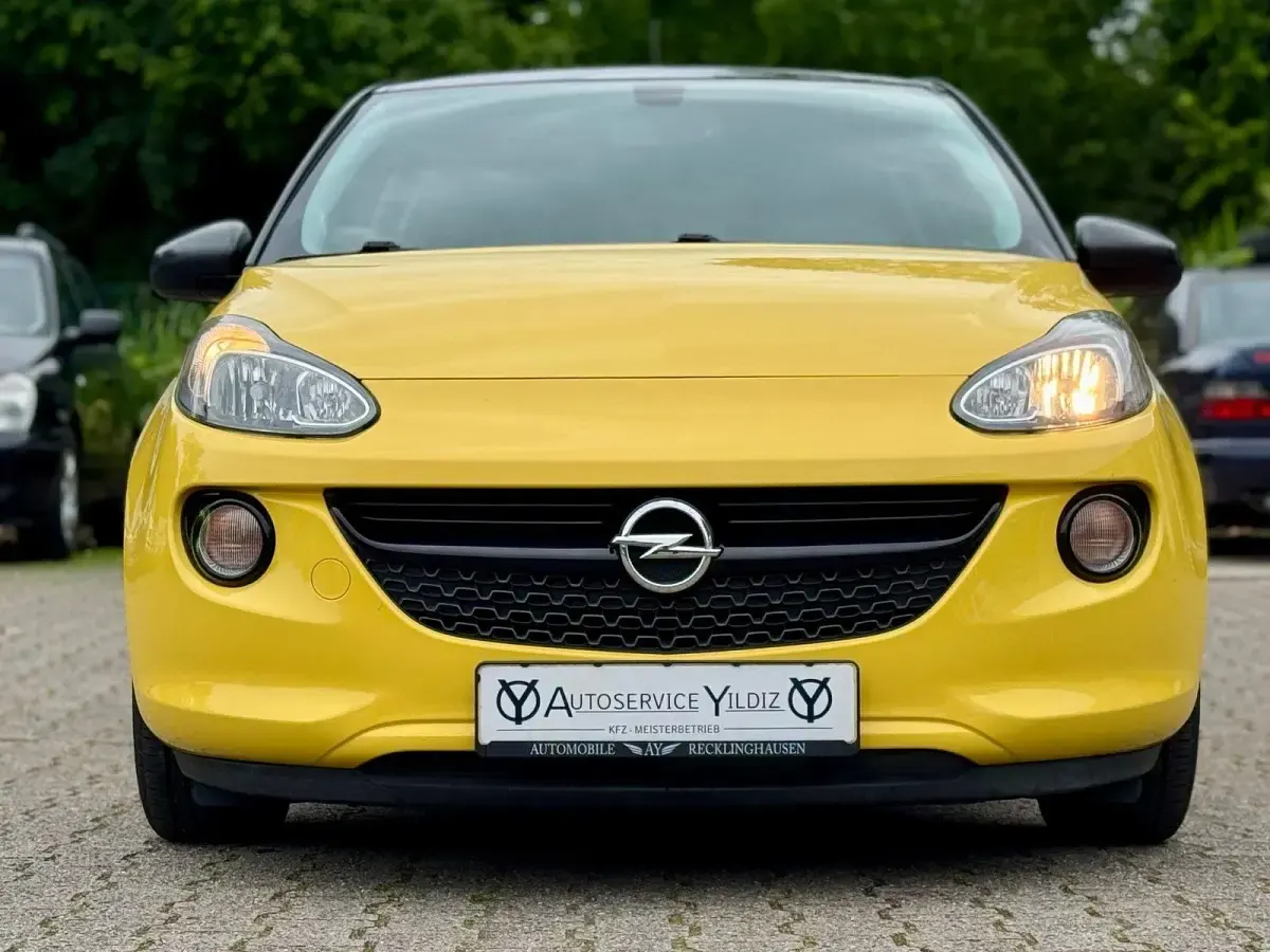 Gebraucht Opel Adam Design Edition 87 PS (63 kW) 2014 Gelb Kleinwagen