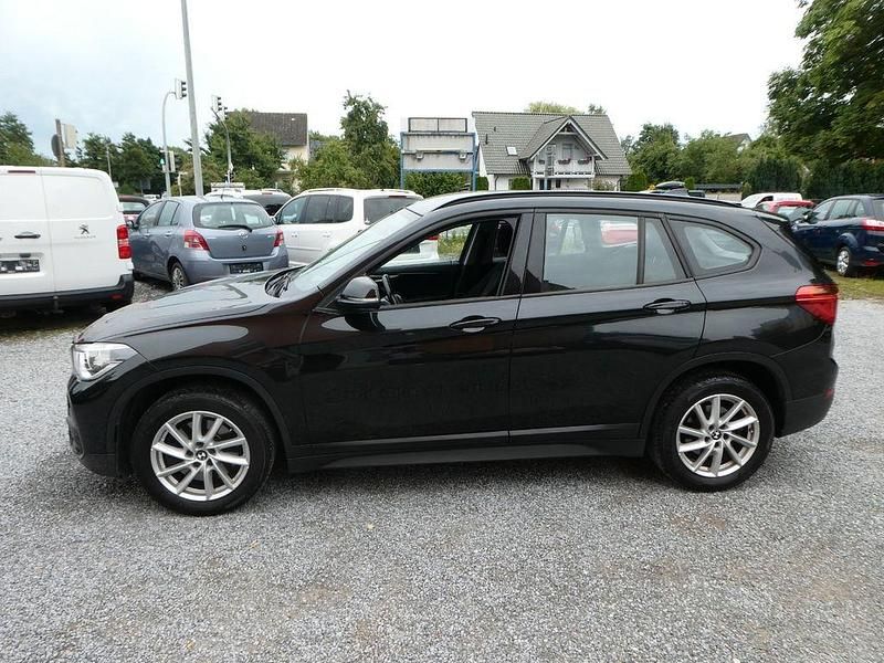 Schwarz Gebraucht 2016 BMW X1 SUV | 14.999 € (Fairer Preis) - Bild 1/4