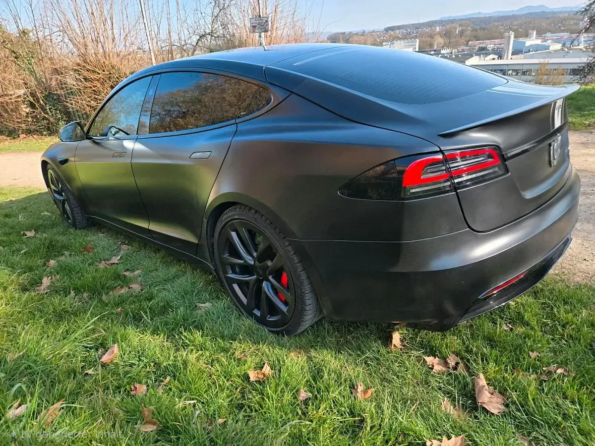 Gebraucht Tesla Model S Plaid 750 kW (1020 PS) 2022 Grau Kleinwagen