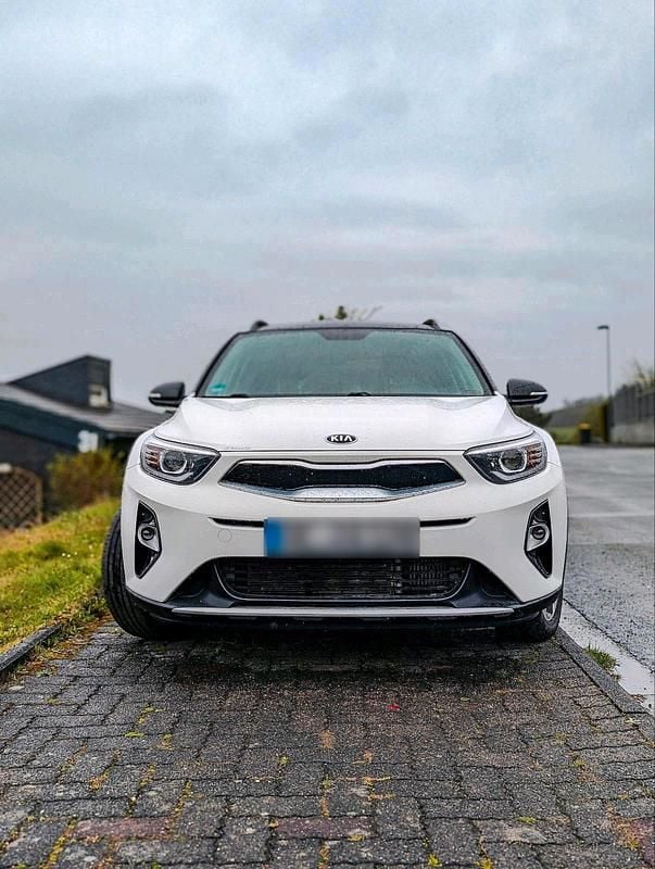 Gebraucht Kia Stonic Vision 101 PS (74 kW) 2019 Weiß SUV