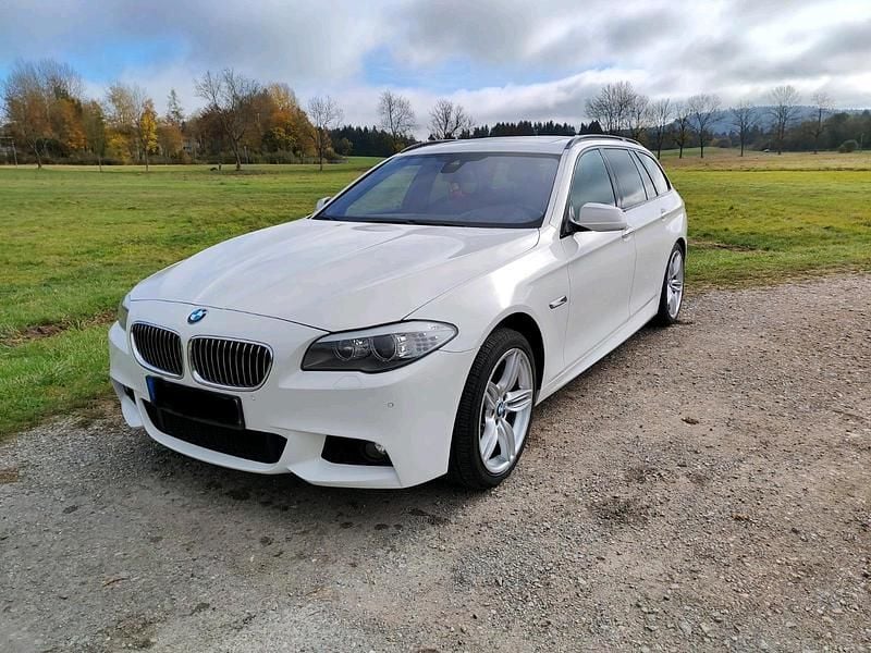 Weiß Gebraucht 2013 BMW 525 M Sport Kombi | 10.000 € (Superpreis) - Bild 1/4