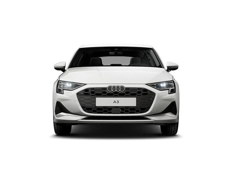 Gebraucht Audi A3 Advanced Plus 116 PS (85 kW) 2024 Arkonaweiß Limousine