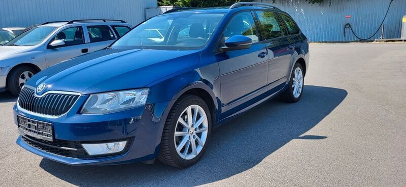 Blau Gebraucht 2015 Skoda Octavia Style Kombi | 6.500 € (Superpreis) - Bild 1/4