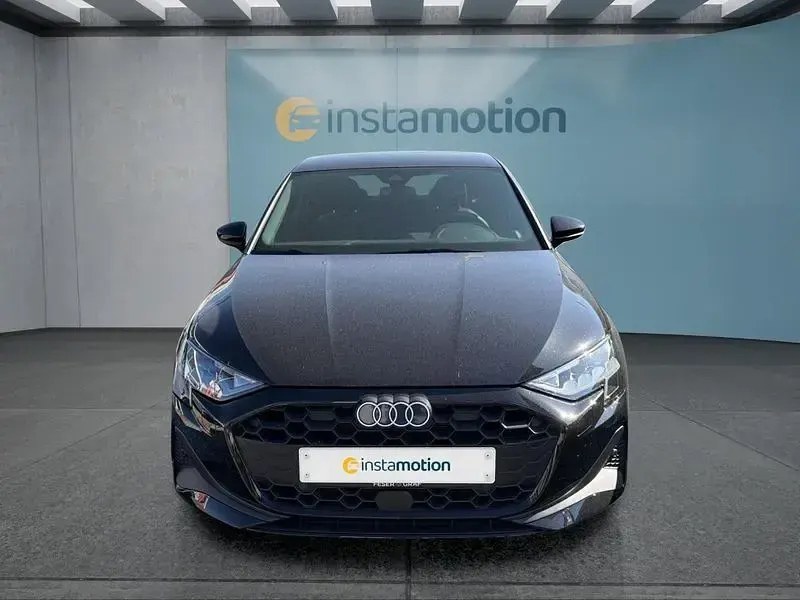 Gebraucht Audi A3 Sportback 150 PS (110 kW) 2025 Schwarz Kleinwagen