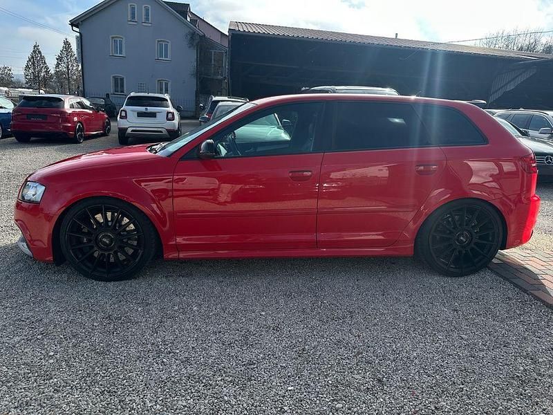 Gebraucht Audi RS3 Sport 340 PS (250 kW) 2012 Rot Limousine