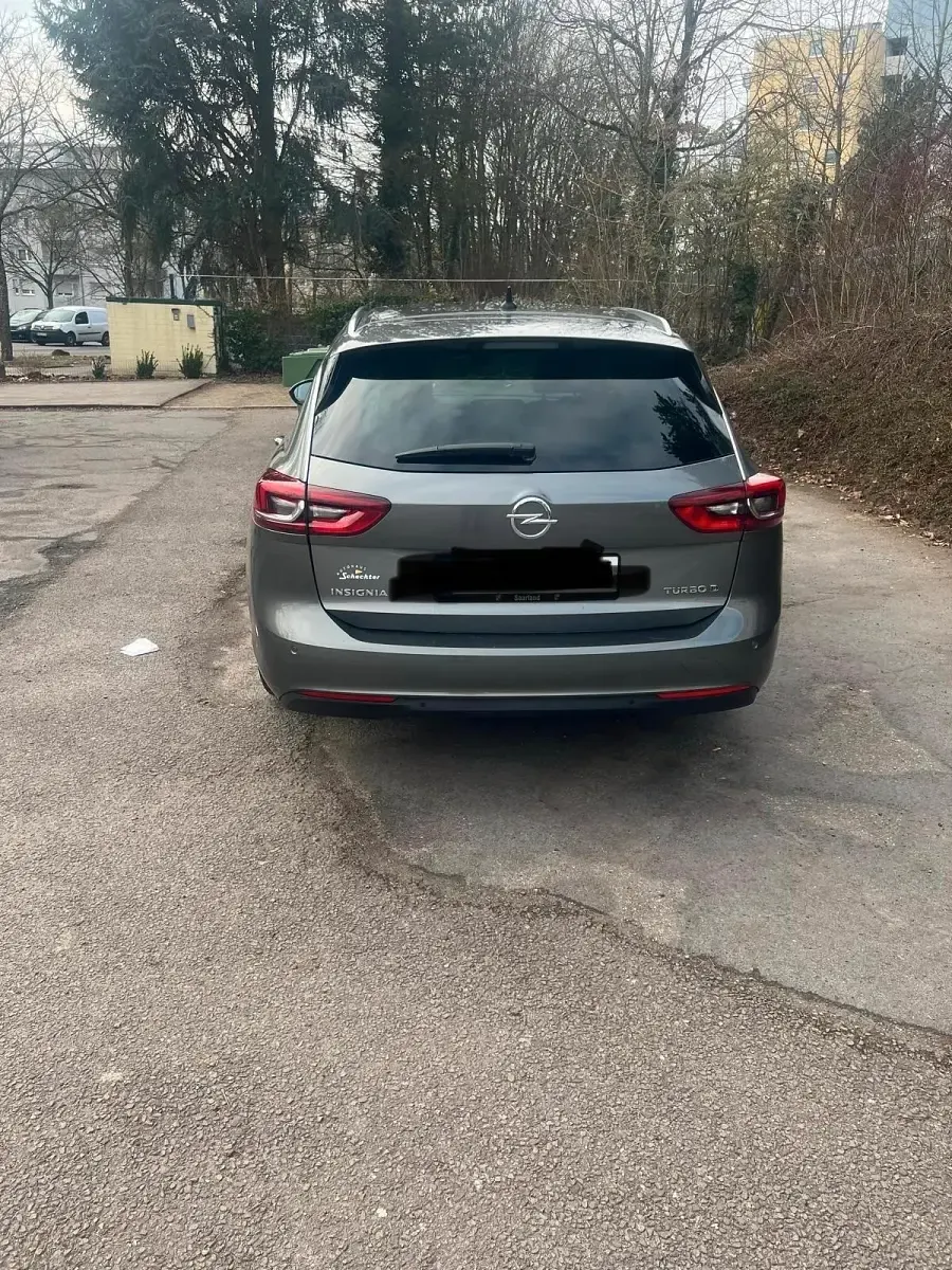 Gebraucht Opel Insignia 170 PS (125 kW) 2018 Grau Kombi