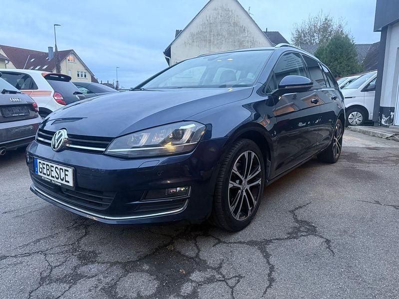 Blau Gebraucht 2016 VW Golf VII Allstar Kombi | 9.950 € (Superpreis) - Bild 1/4