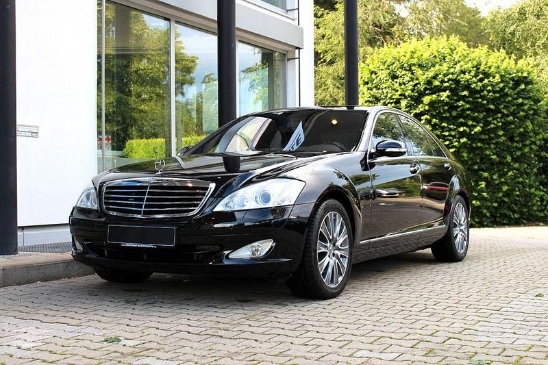 Schwarz Gebraucht 2008 Mercedes S500 Limousine | 15.490 € (Fairer Preis) - Bild 1/4