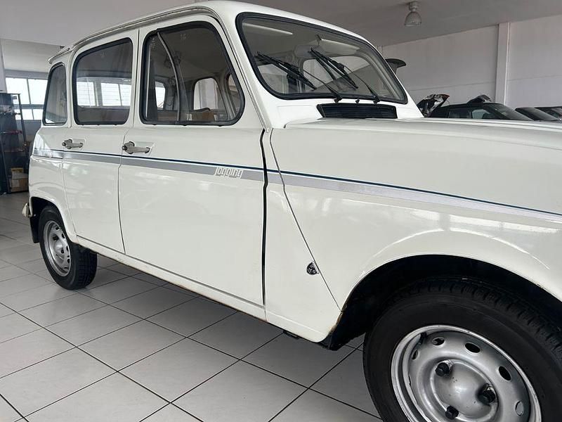 Gebraucht Renault R4 29 PS (21 kW) 1984 Weiß Kleinwagen