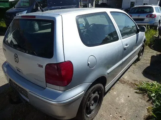 Gebraucht VW Polo Edition 75 PS (55 kW) 2001 Silber Limousine