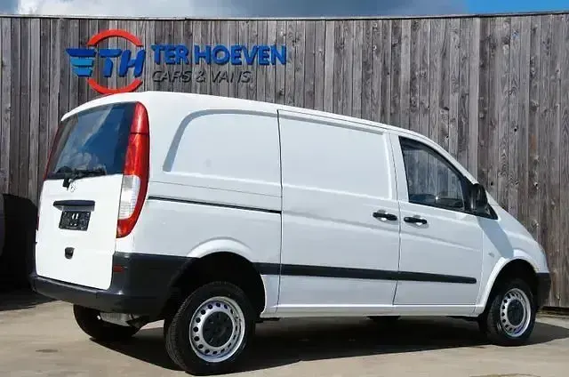 Gebraucht Mercedes Vito 109 PS (80 kW) 2007 Weiß Van