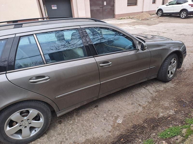 Gebraucht Mercedes 320 226 PS (166 kW) 2007 Braun Kombi