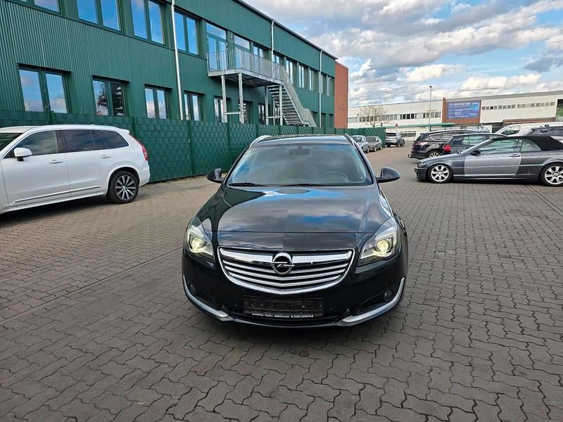 Gebraucht Opel Insignia 170 PS (125 kW) 2014 Schwarz Kombi