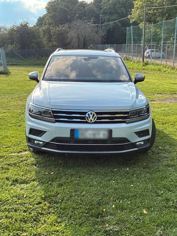 Gebraucht VW Tiguan 192 PS (141 kW) 2018 Weiß SUV