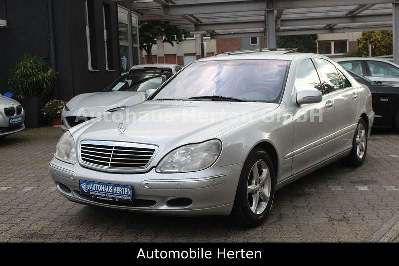 Silber Gebraucht 1999 Mercedes S500 Limousine | 9.990 € (Teuer) - Bild 1/4