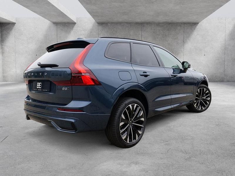 Neu Volvo XC60 Ultra 250 PS (183 kW) 2025 Blau SUV