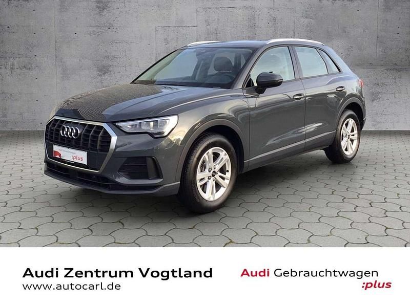 Nanograu metallic Gebraucht 2024 Audi Q3 Basis SUV | 39.980 € (Fairer Preis) - Bild 1/4