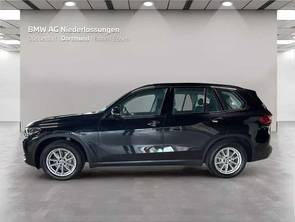 Gebraucht BMW X5 Sport Line 286 PS (210 kW) 2023 Schwarz SUV