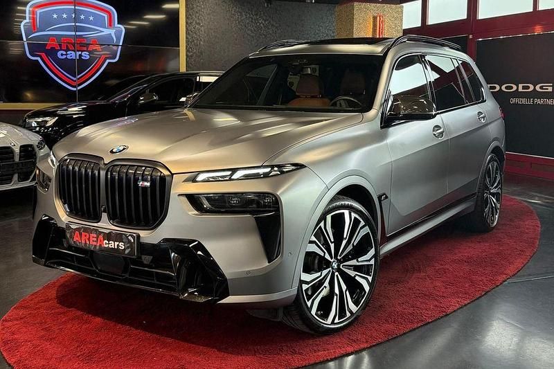 Graumatt Gebraucht 2022 BMW X7 M Sport SUV | 87.900 € - Bild 1/4