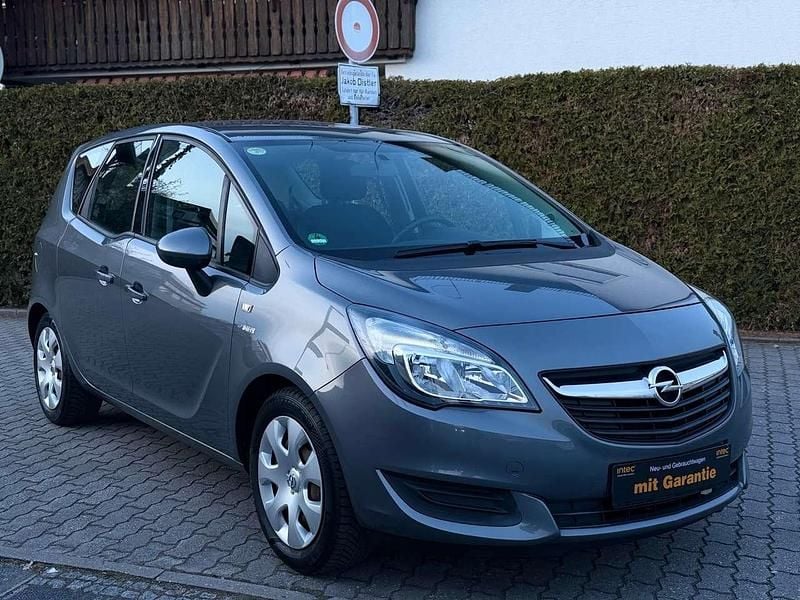 Używany Opel Meriva Edition 101 KM (74 kW) 2016 Szary Minivan