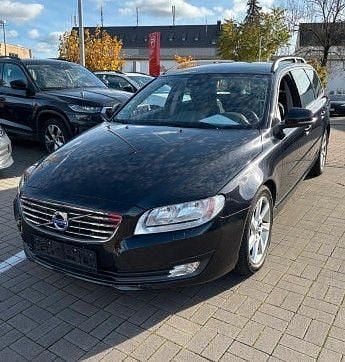 Schwarz Gebraucht 2015 Volvo V70 Kinetic Kombi | 8.888 € (Guter Preis) - Bild 1/4