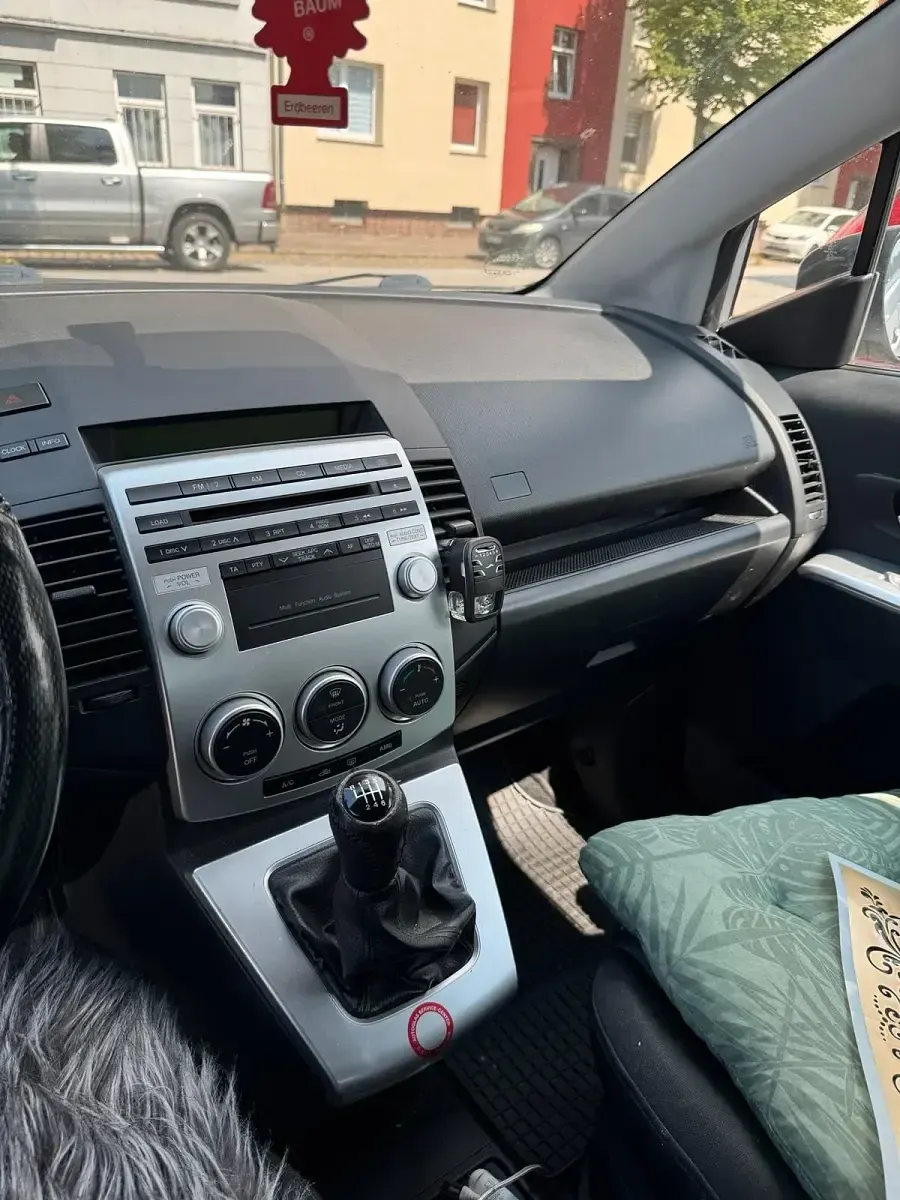 Gebraucht Mazda 5 143 PS (105 kW) 2008 Grau Van / Kleinbus