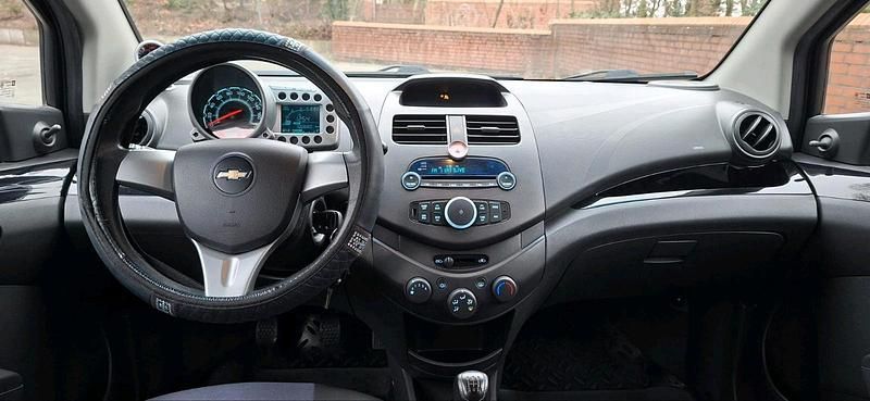 Gebraucht Chevrolet Spark LS 69 PS (50 kW) 2011 Schwarz Kleinwagen