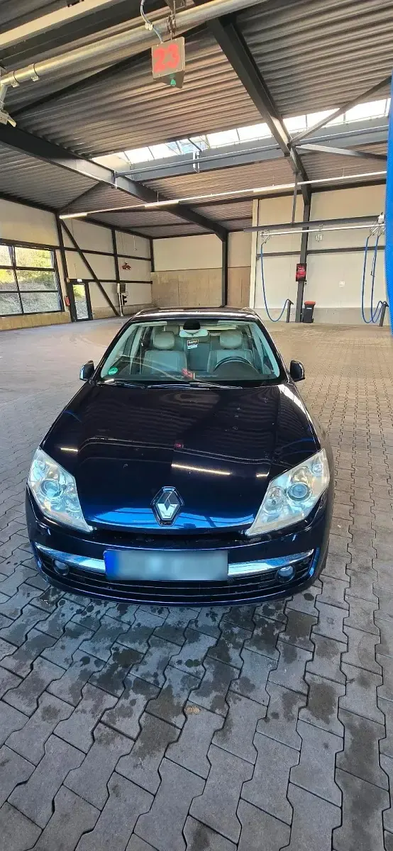 Gebraucht Renault Laguna III 180 PS (132 kW) 2008 Blau Limousine