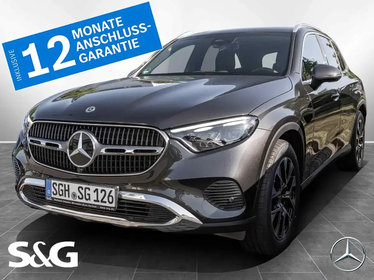 Gebraucht Mercedes GLC200 Avantgarde 163 PS (119 kW) 2025 SUV