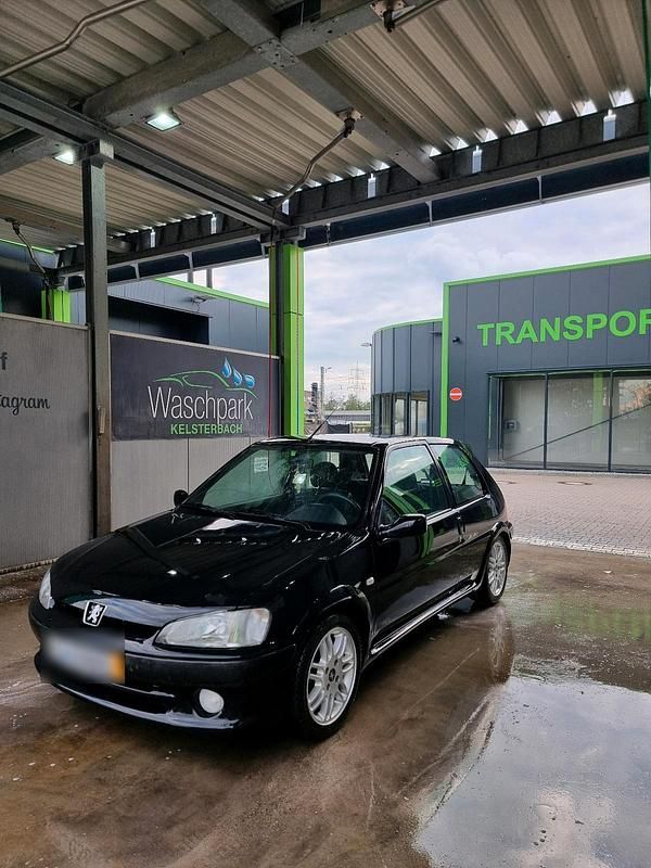 Schwarz Gebraucht 2001 Peugeot 106 Sport Kleinwagen | 2.500 € (Etwas zu teuer) - Bild 1/4