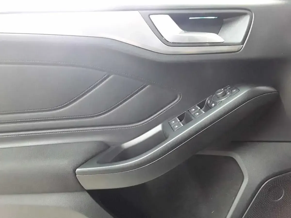 Gebraucht Ford Focus Titanium X 155 PS (114 kW) 2023 Agate black metallic Kombi