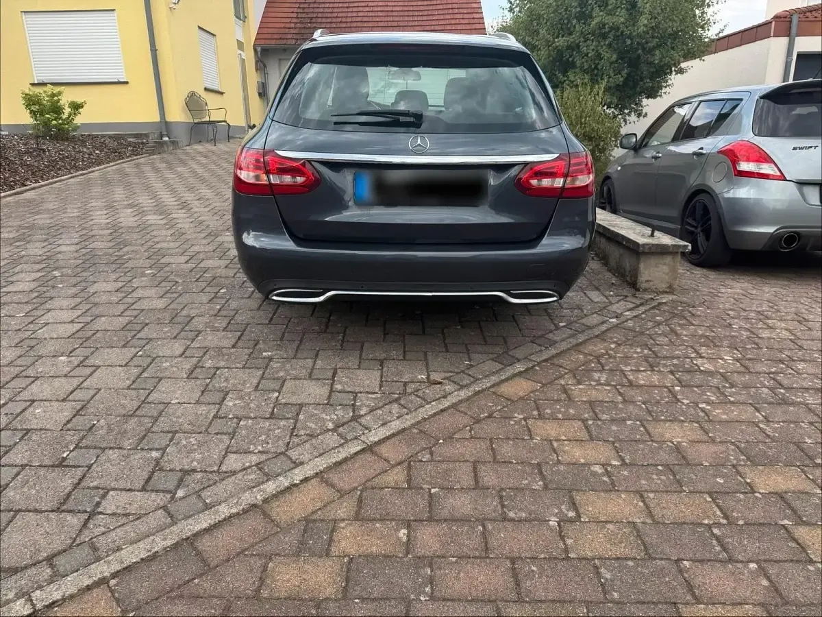 Gebraucht Mercedes C220 170 PS (125 kW) 2015 Grau Kombi