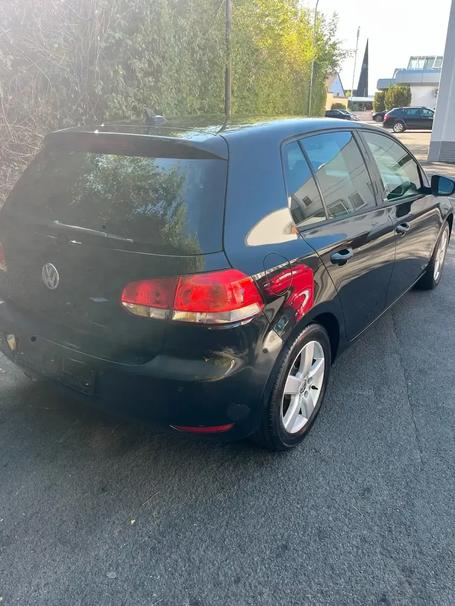 Gebraucht VW Golf VII Style 140 PS (102 kW) 2012 Schwarz Limousine
