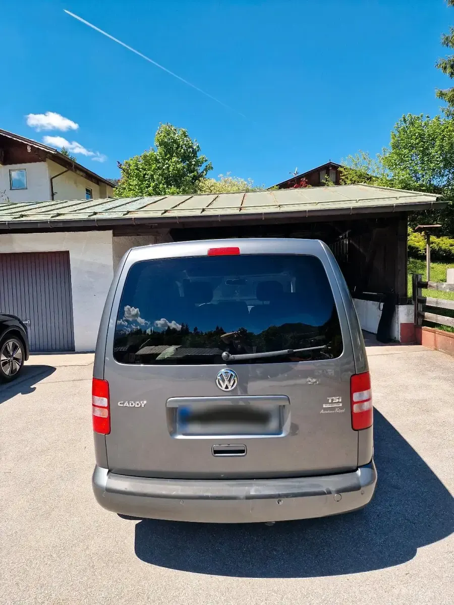 Occasion VW Caddy 116 ch (85 kW) 2013 Gris Monospace