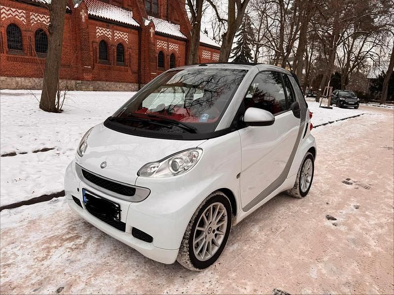 Weiß Gebraucht 2012 Smart ForTwo Cabrio Passion Cabrio | 5.450 € (Fairer Preis) - Bild 1/4