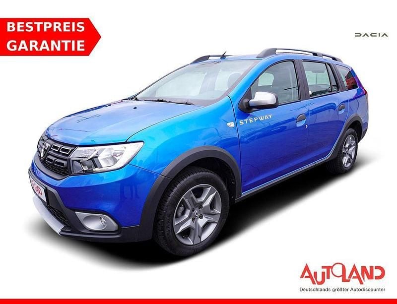 Blau Gebraucht 2020 Dacia Logan MCV Stepway Kombi | 15.950 € (Teuer) - Bild 1/4