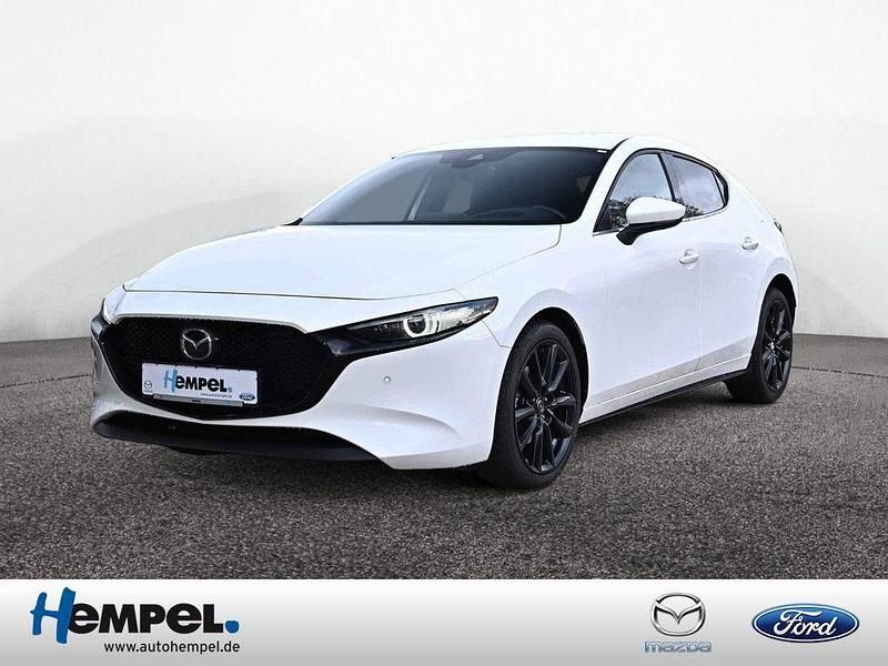 Weiß Gebraucht 2021 Mazda 3 Selection Limousine | 24.590 € (Fairer Preis) - Bild 1/4