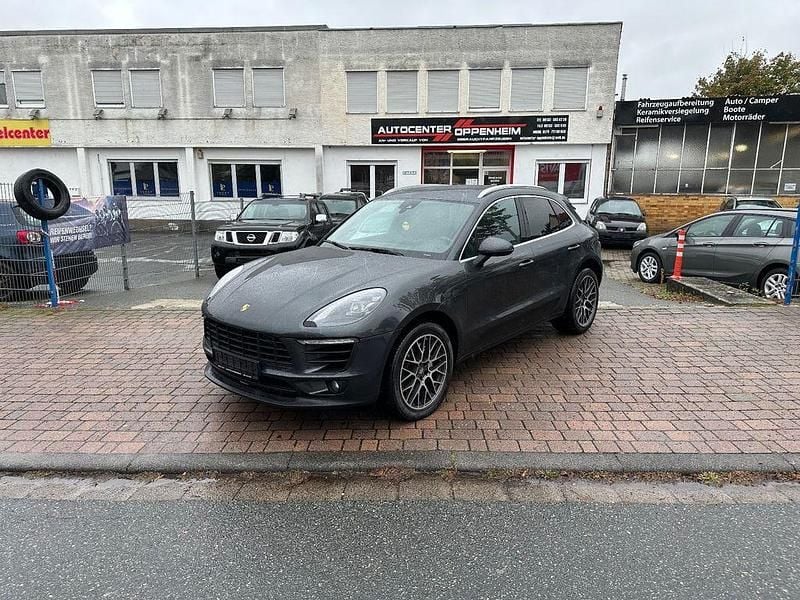 Grau Gebraucht 2017 Porsche Macan S SUV | 35.800 € (Guter Preis) - Bild 1/4