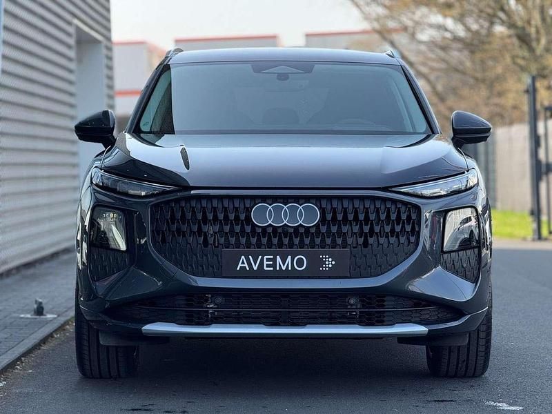 Neu Audi Q3 272 PS (200 kW) 2026 Tamboragrau metallic SUV