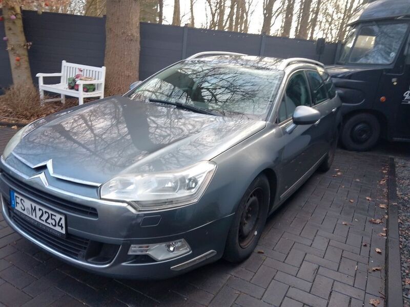 Grau Gebraucht 2008 Citroën C5 Exclusive Kombi | 2.900 € (Fairer Preis) - Bild 1/4
