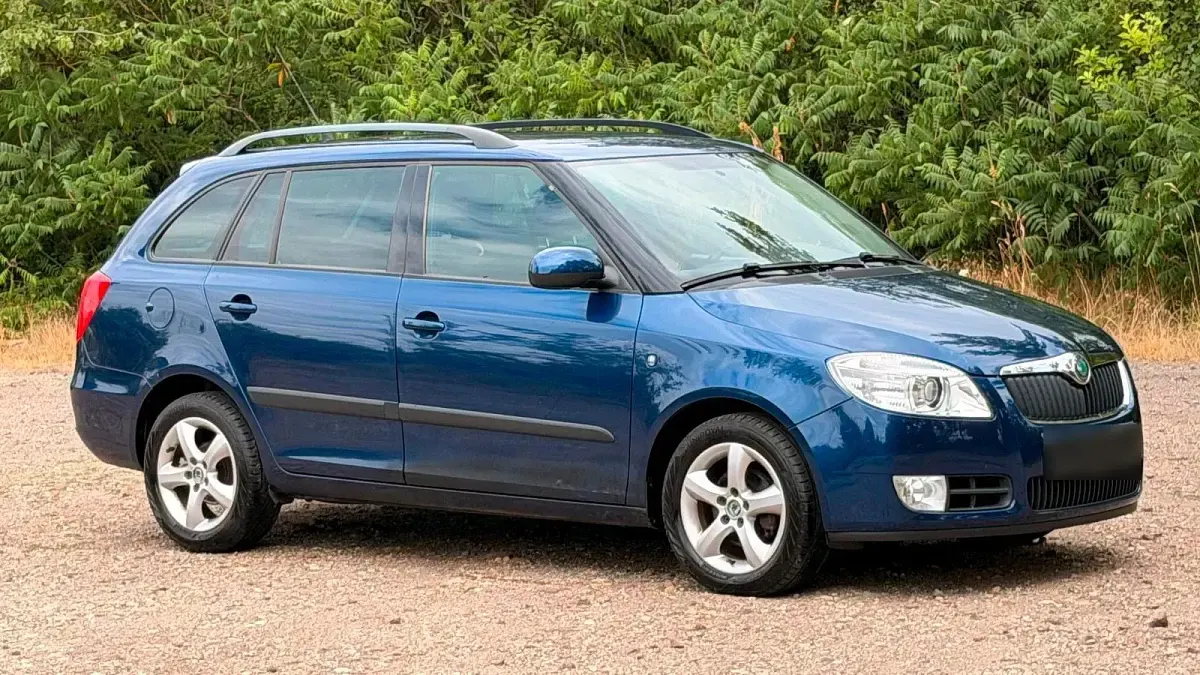 Gebraucht Skoda Fabia 105 PS (77 kW) 2009 Blau Kombi