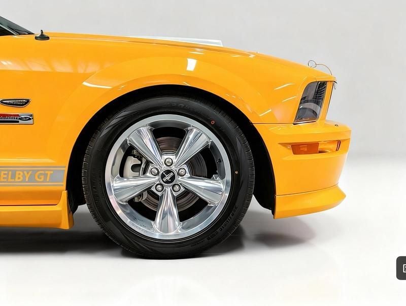 Gebraucht Ford Mustang 330 PS (242 kW) 2007 Orange Coupé