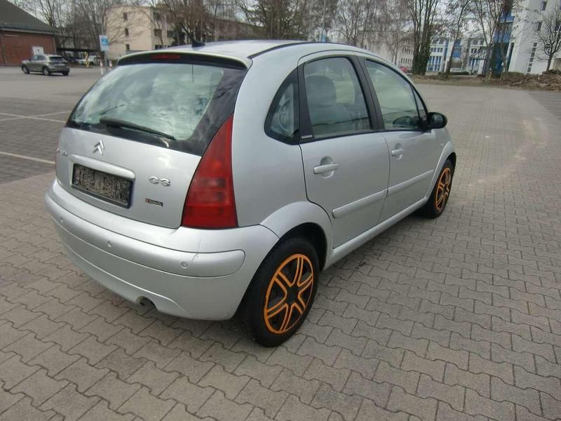 Gebraucht Citroën C3 Exclusive 73 PS (53 kW) 2003 Silber Limousine