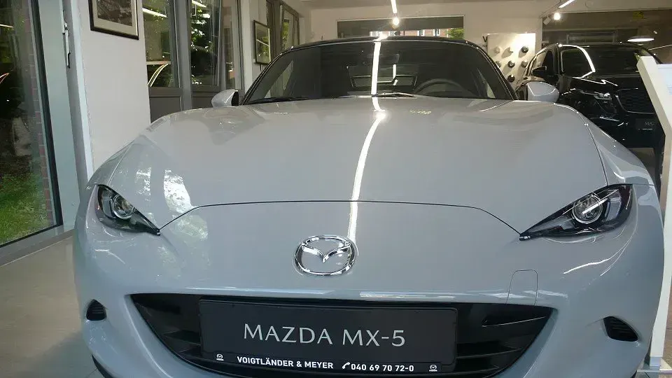 Neu Mazda MX5 Exclusive-Line 132 PS (97 kW) 2026 Cabrio