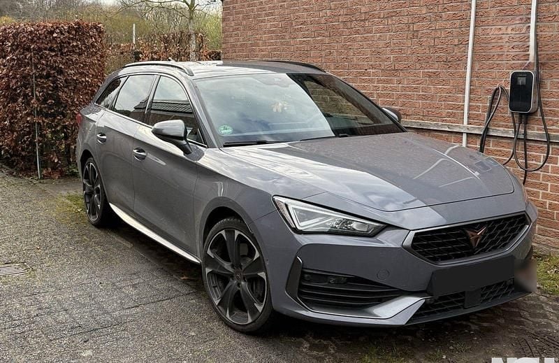 Second-hand Cupra Leon 150 CP (110 kW) 2020 Gri Break