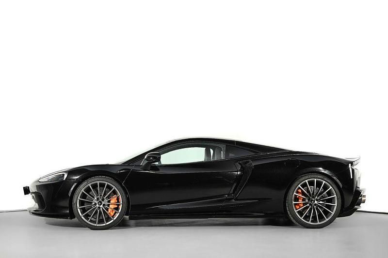 Gebraucht McLaren GT 620 PS (456 kW) 2024 Schwarz Coupé