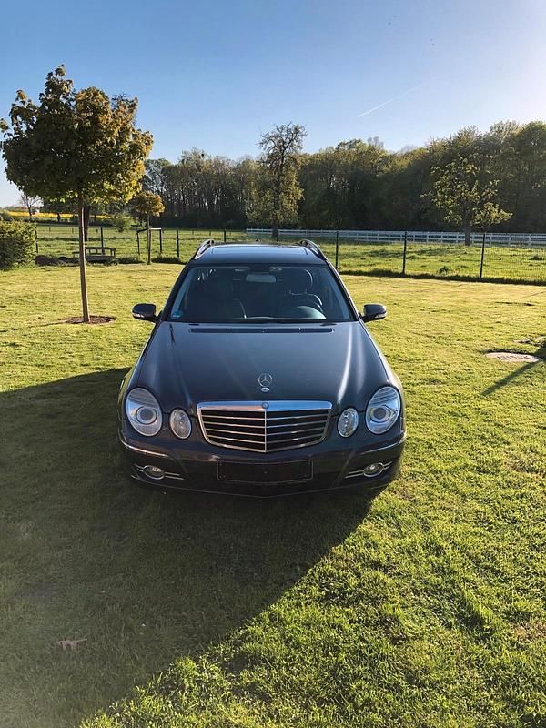Gebraucht Mercedes E320 224 PS (164 kW) 2008 Kombi