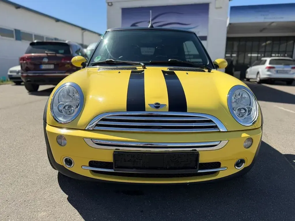 Second-hand Mini One Cabriolet 90 CP (66 kW) 2004 Galben Cabrio