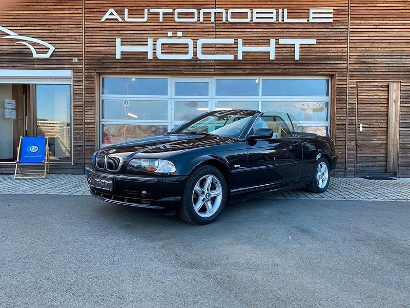 Schwarz Gebraucht 2001 BMW 320 Cabriolet Sport Line Cabrio | 12.790 € (Teuer) - Bild 1/4