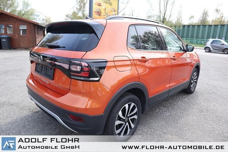Gebraucht VW T-Cross Active 110 PS (80 kW) 2021 Energetic orange SUV